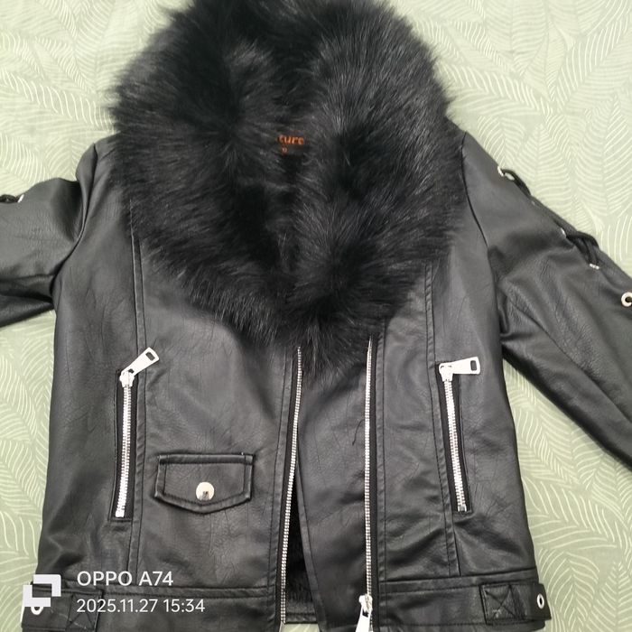 Кожено яке за момичета