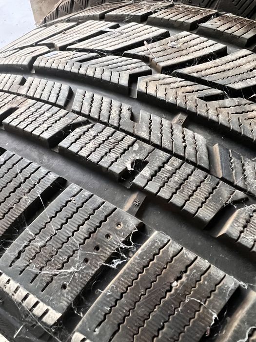 275/45R20 - ЗИМНИ