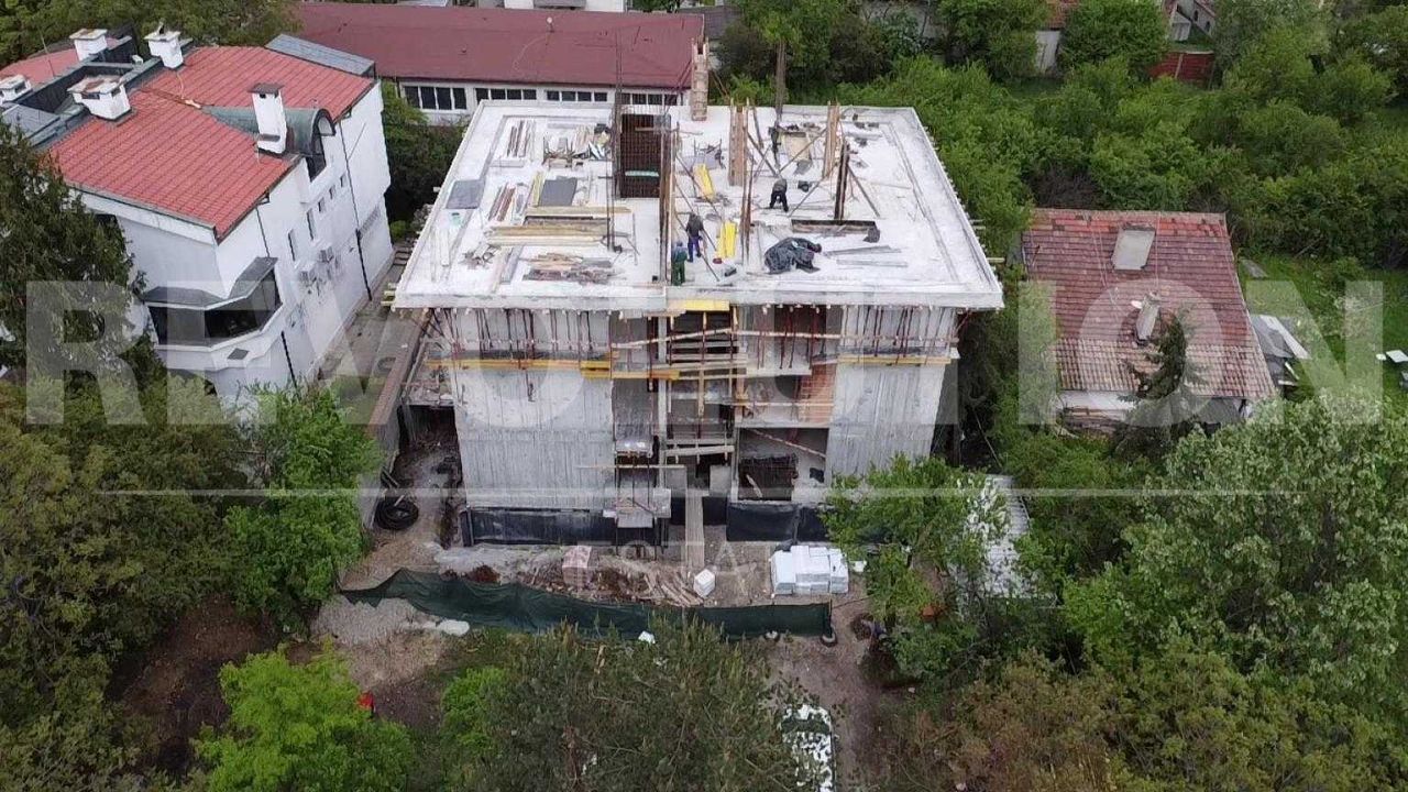 Продава се Мезонет в София, Кръстова вада - 129 кв.м за 2101 €/кв.м - Снимка #1
