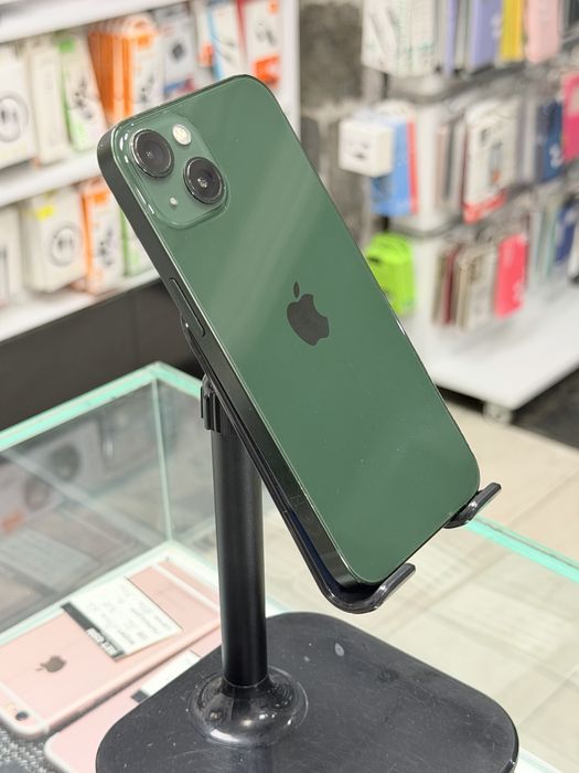 Apple iPhone 13 128GB Green