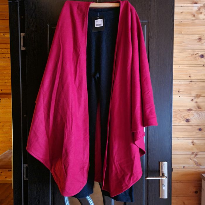 Vand pantaloni de casmir