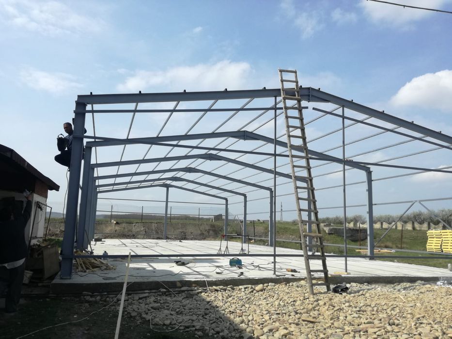 Ferme Metalice 10cu28m structura metalica din profile 220custalpi 240