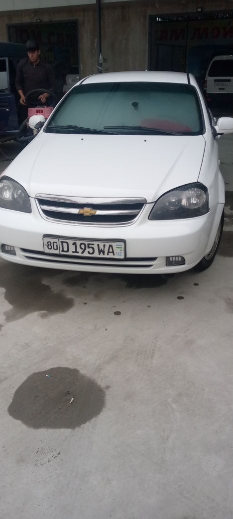 Lasetti 1.8 bekorchila tel qilmangla