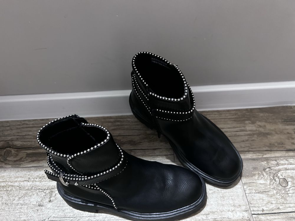 Боти Asos 39 номер