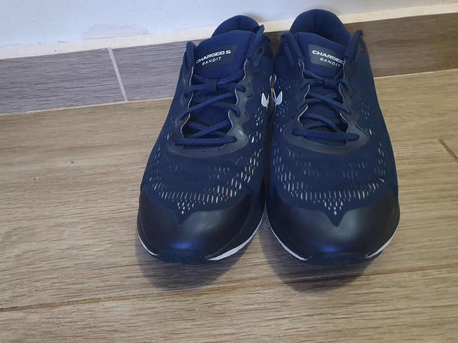 Маратонки Under Armour Charged Bandit