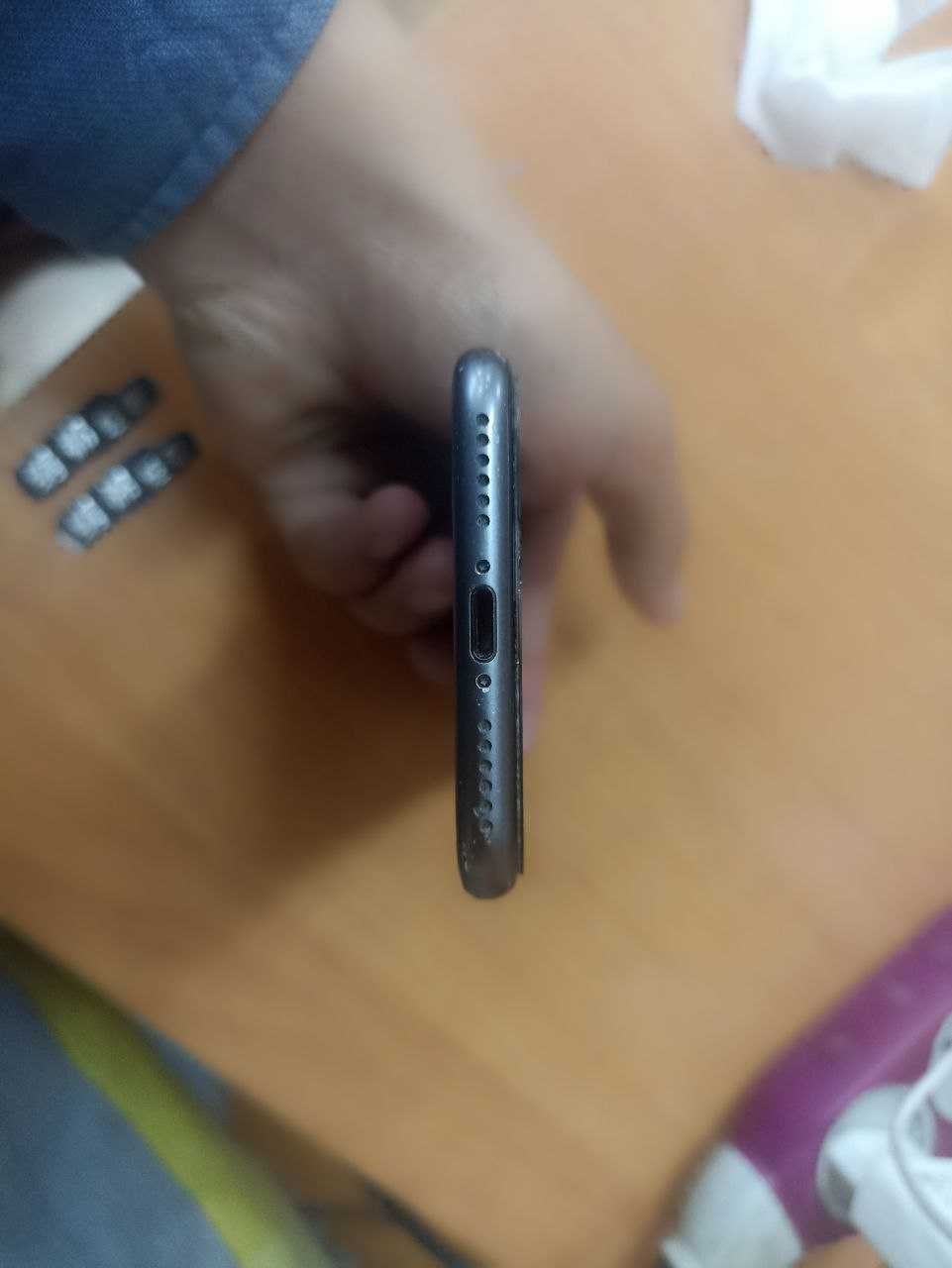 iPhone 8, RUA, 76 AKB, Hujjatli. !!Farg'ona yoki Andijon
