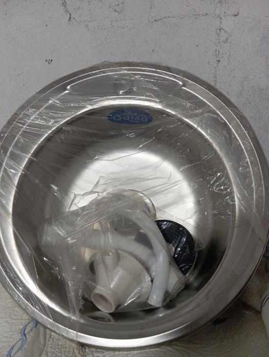 Продам Новая раковина для кухонной