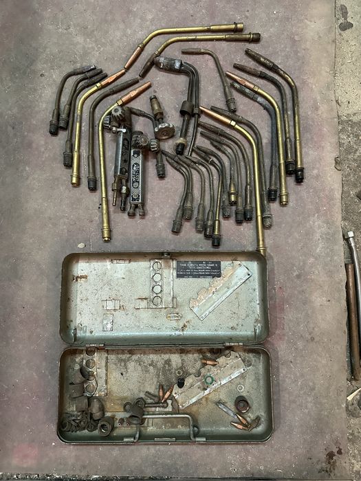 Trusa autogen diverse piese si capete varfuri