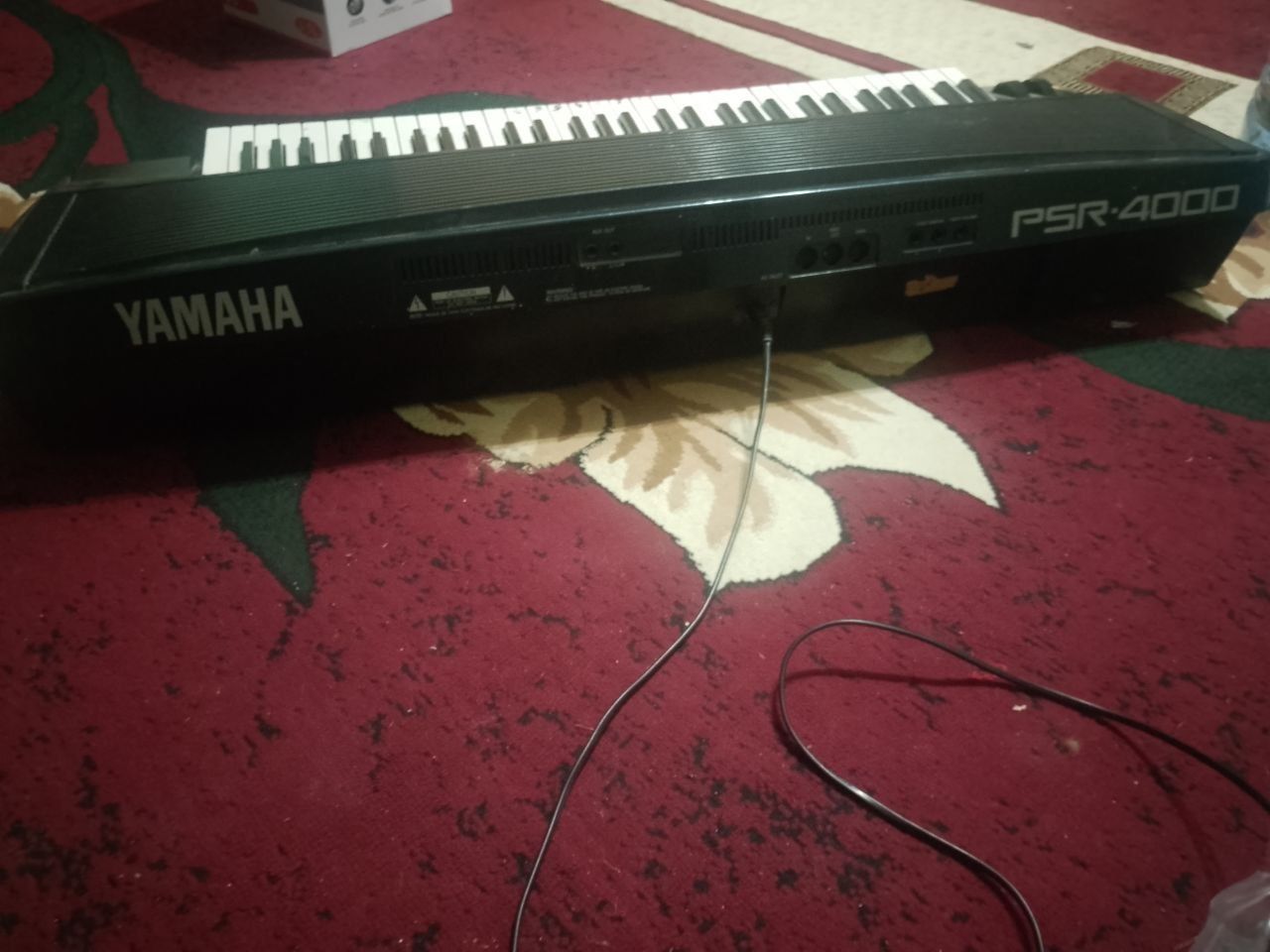 Yamaha PSR-4000 ...