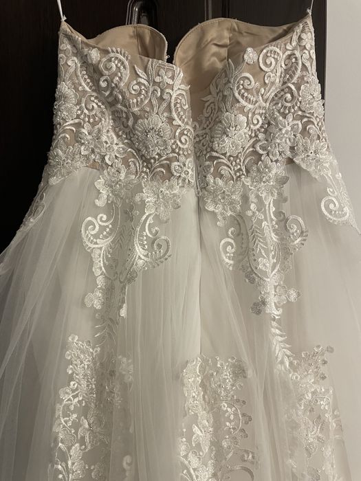 Rochie mireasa model unicat