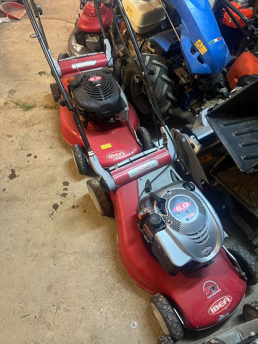 Mașină de tuns gazonul profesională IBEA