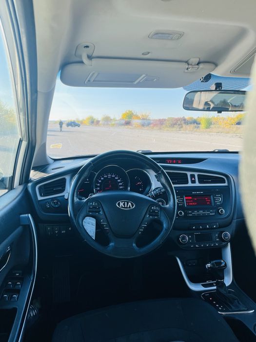 Kia Ceed 1.6 GDI Trend | Автомат | Реални 141 000