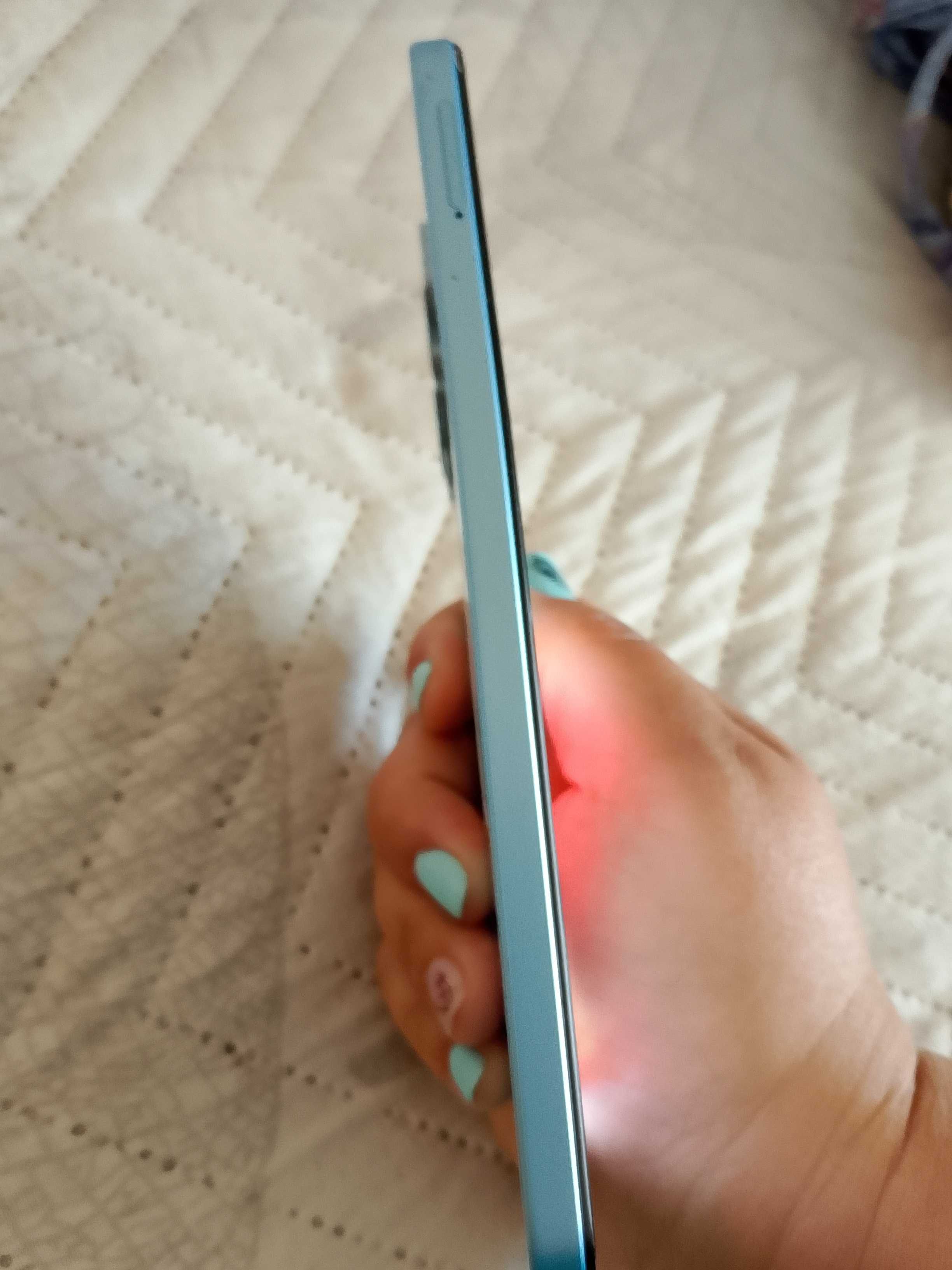 Продавам телефон hiomi Redmi note 12