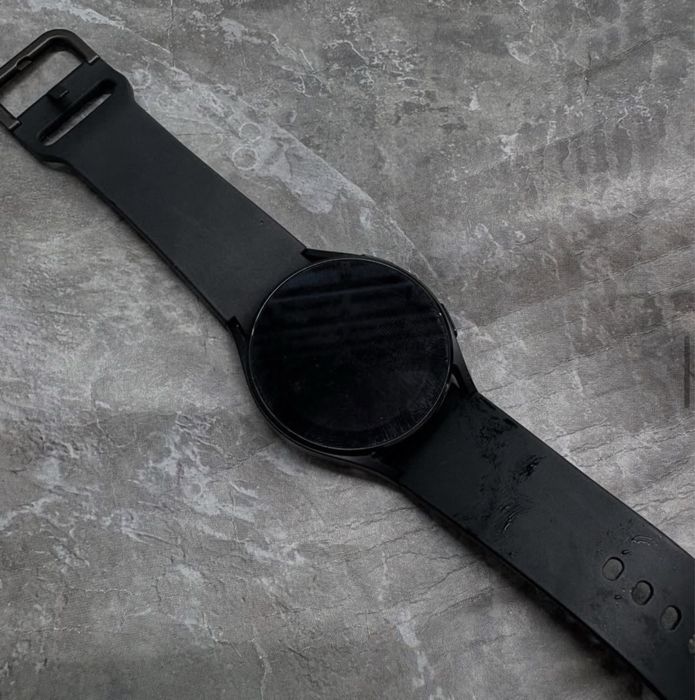 Samsung Galaxy Watch 4-40 mm ( лот:670436) Экибастуз,Ауэзова 36