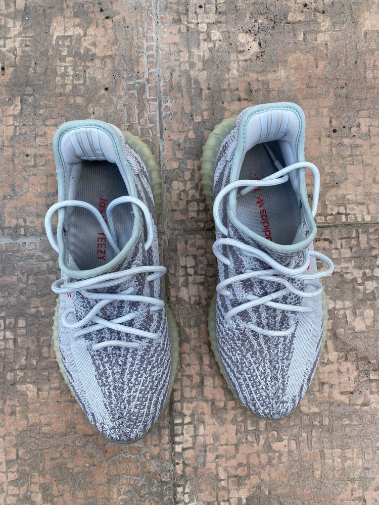 Yeezy 350 V2 Blue tint