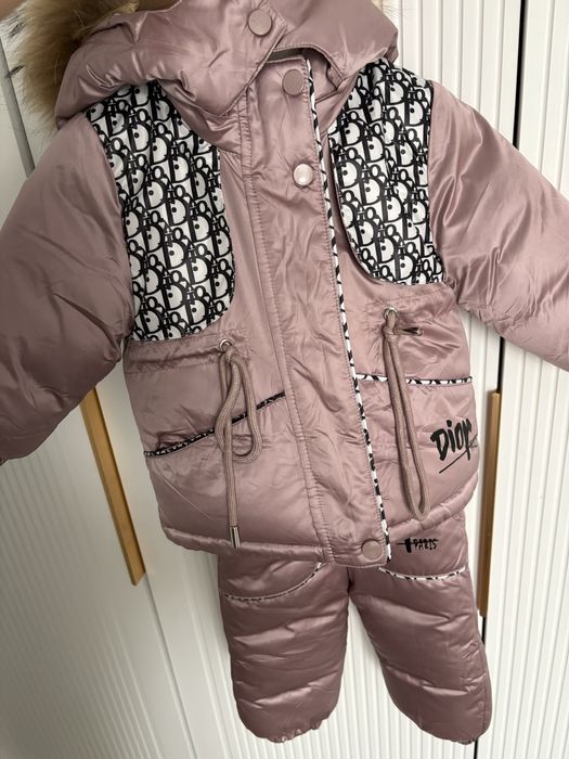 Продам зимний комбинезон/ костюм