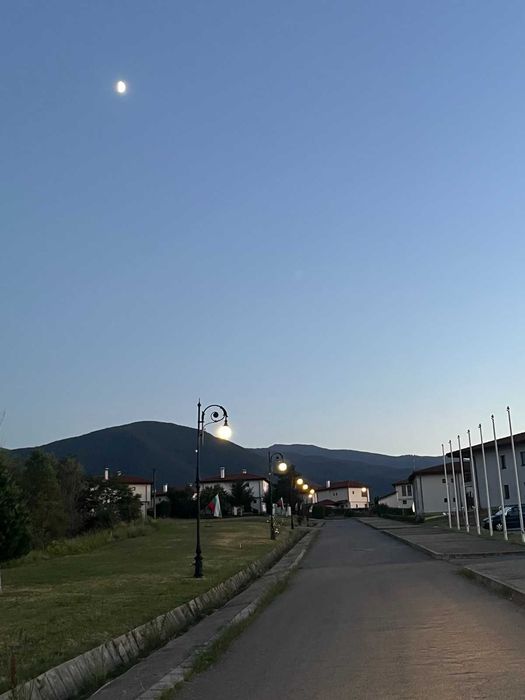 Апартамент в голф клуб "Ибър" с гледка към планина Рила