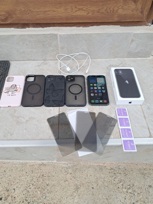 Vând Iphone 11 impecabil
