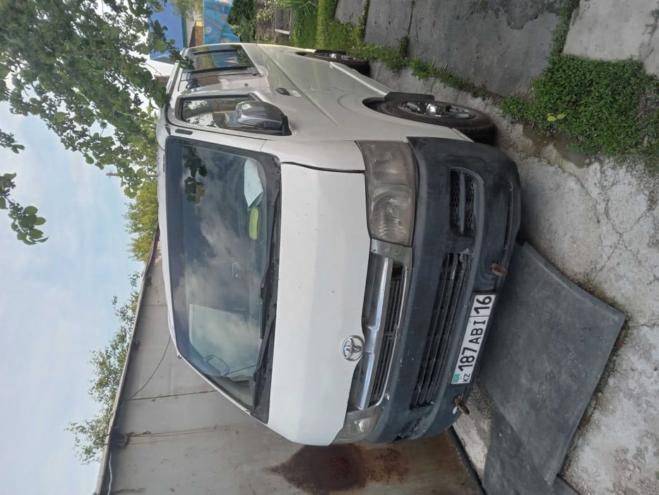Продам Тойота хаес