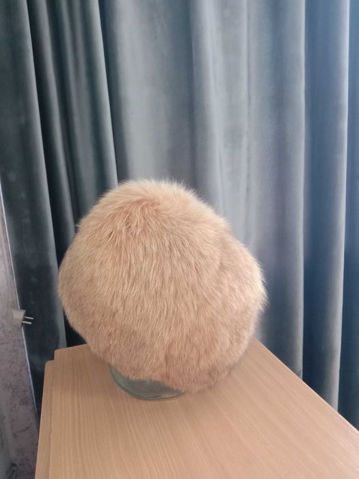 Продам меховую шапку