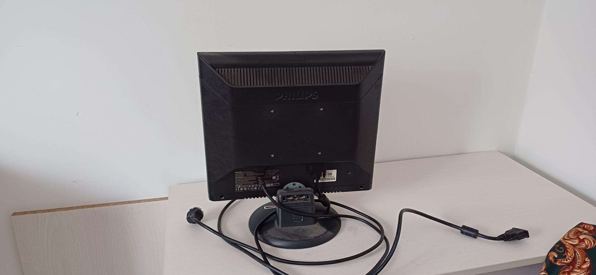 Продам монитор Philips