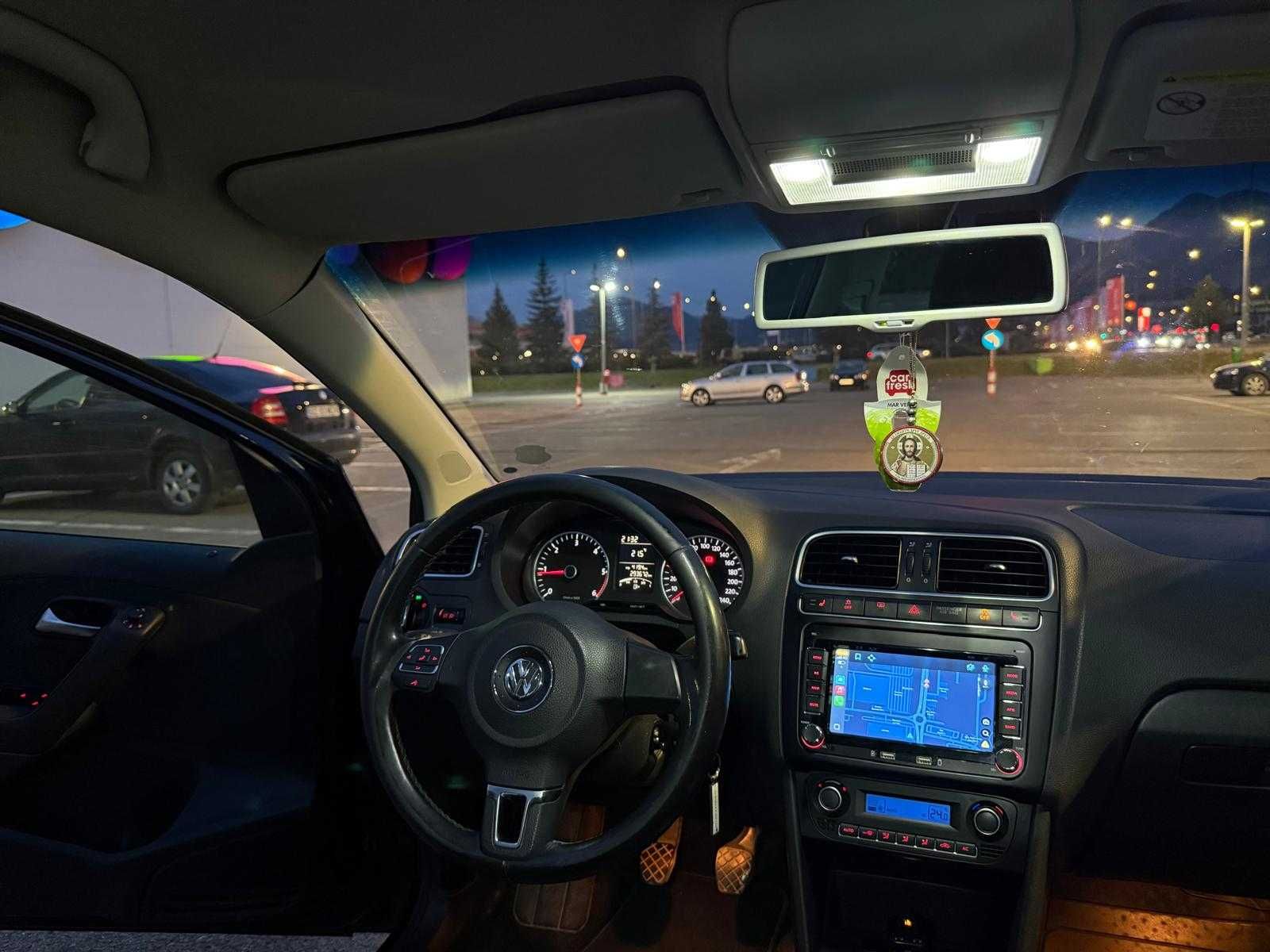 VW Polo 6R 2010 1.6 TDI 90 Cp