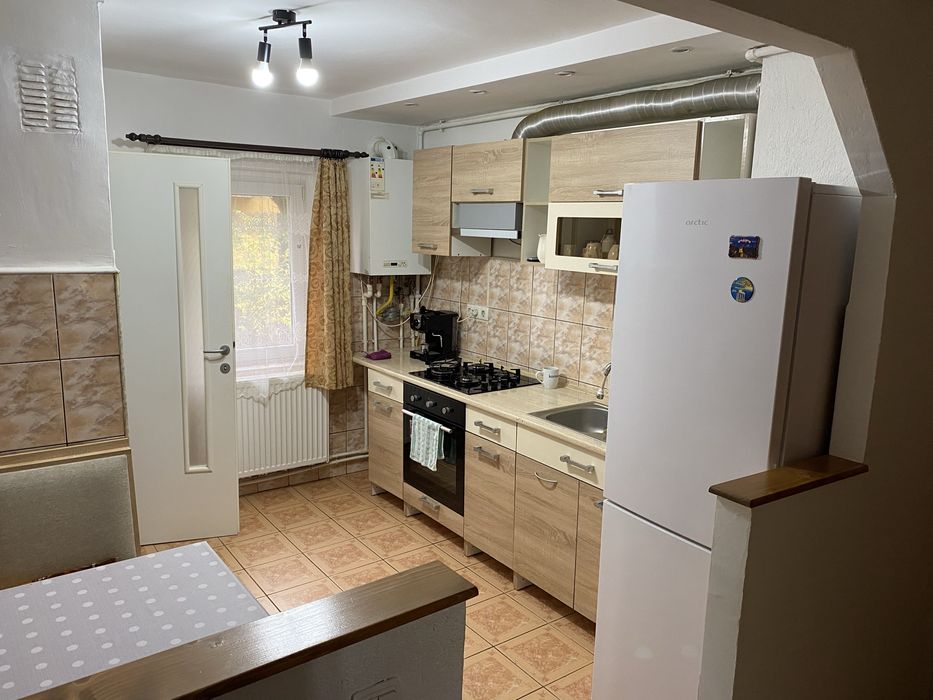 Chirie apartament 2 camere Micro 16