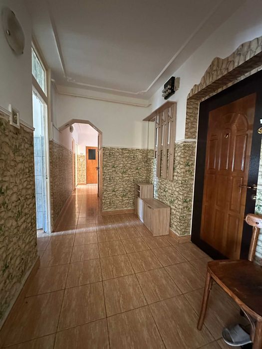 Pers Fizica vand apartament 3 camere in Alexandru- Pasaj Octav Bancila