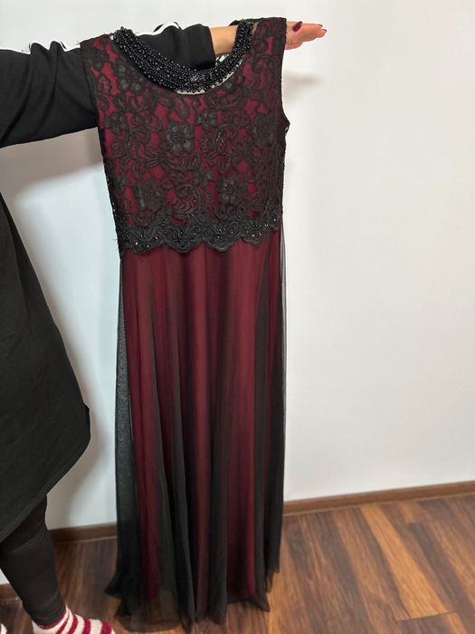 Дамска официална рокля