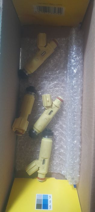 Продавам дюзи за Тойота