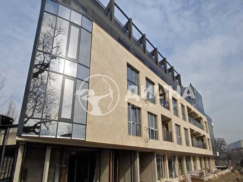 Продава се Двустаен апартамент в Пловдив, Христо Смирненски - 70 кв.м за 1358 €/кв.м - Снимка #1