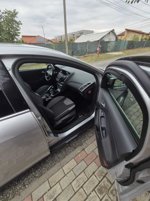 Ford Focus III, 2011, 1.6 Benzina, Gri, KM: 166000, unic proprietar