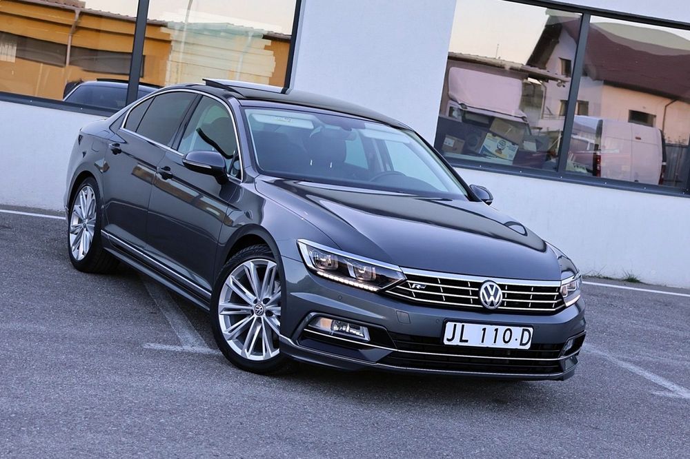 Volkswagen Passat R-line /panorama /distronic