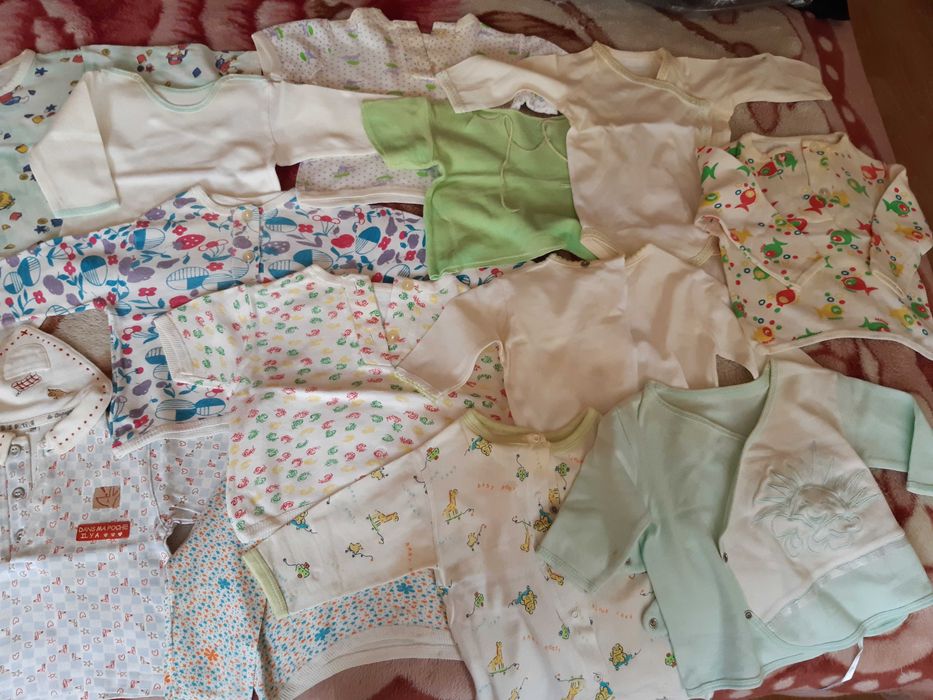 Бебешки и детски дрехи - различна възраст