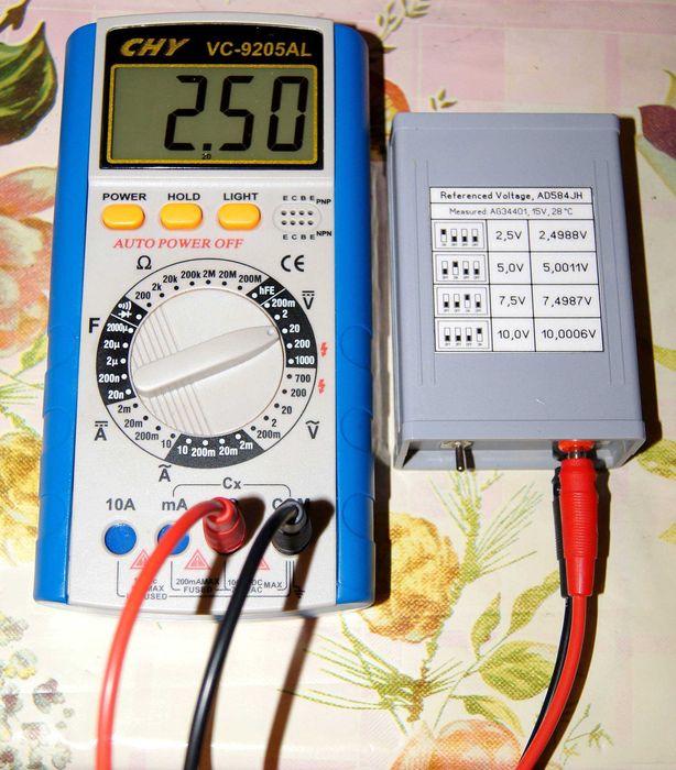 Мультиметр, тестер CHY VC-9205AL (сост. отличное)