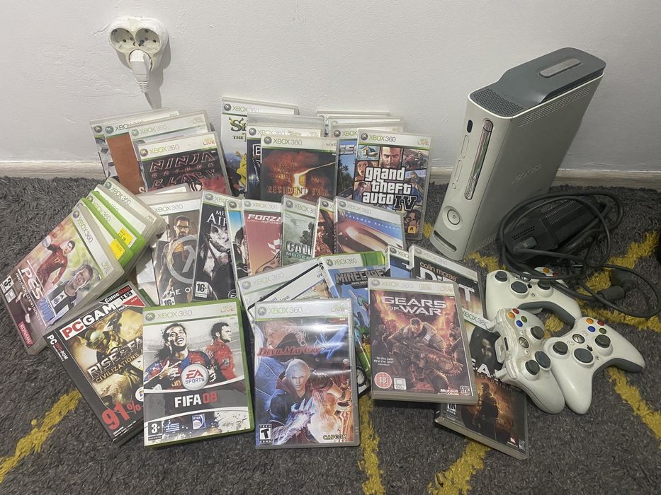 Xbox 360, 2 controllere