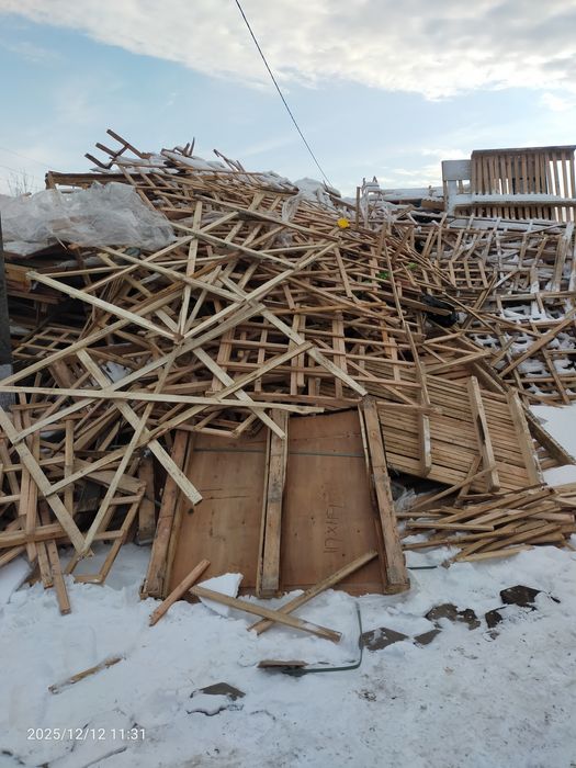 Дерево на дрова или что то другое