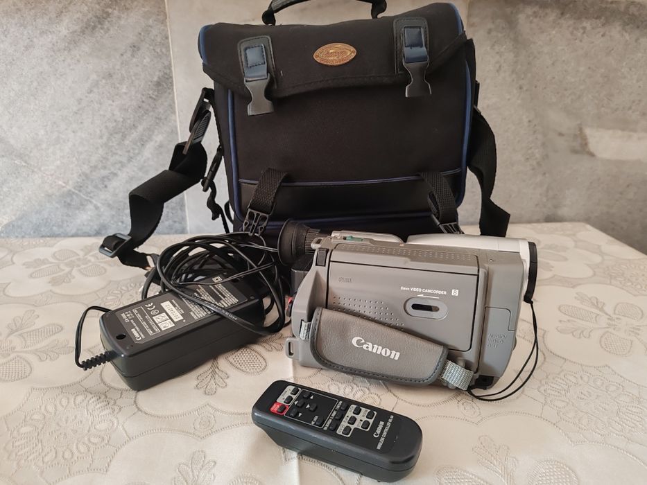 Видео камера Canon