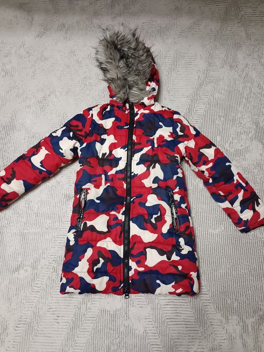 Куртка на девочку