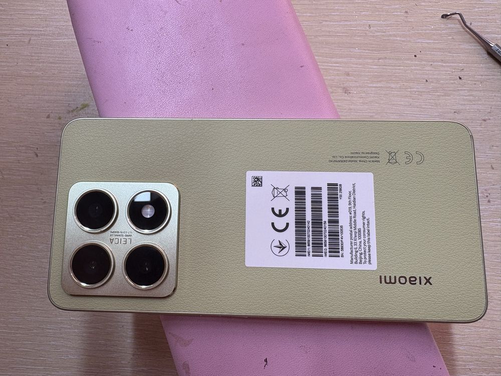 Телефон Xiaomi 14T