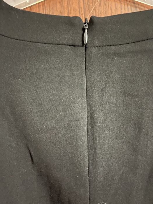 Черна рокля Benetton