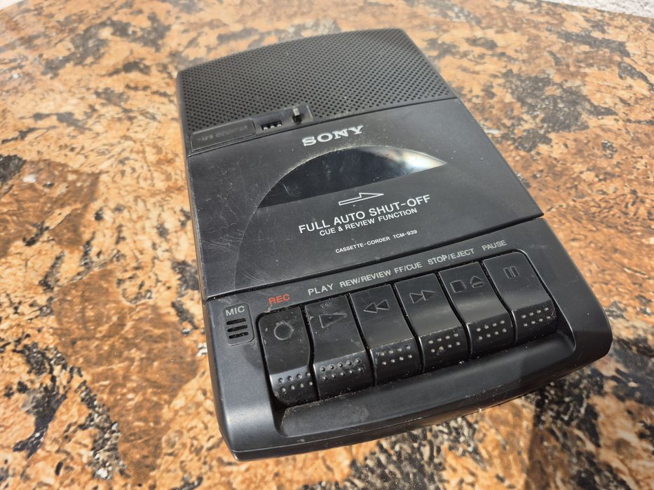 Casetofon player deck marca Sony model TCM - 939