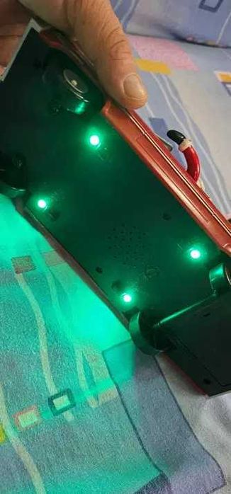 masina vintage Impala cu Mos Craciun si reni