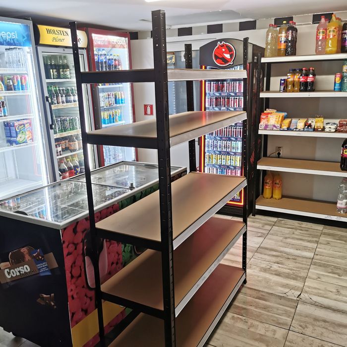 Rafturi metalice 250 kg/polita