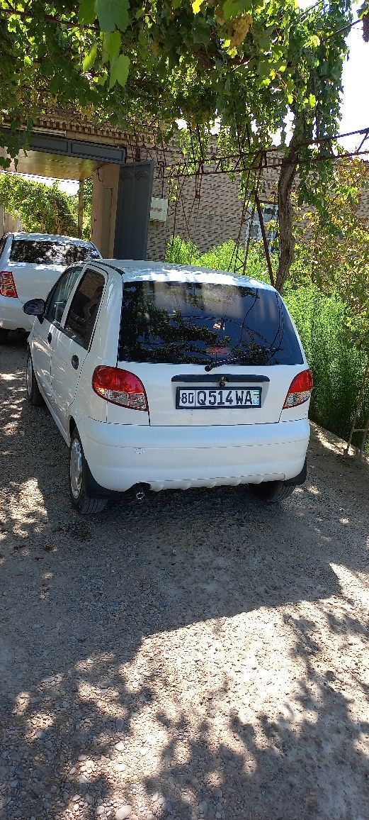 Matiz mashinasi sotiladi