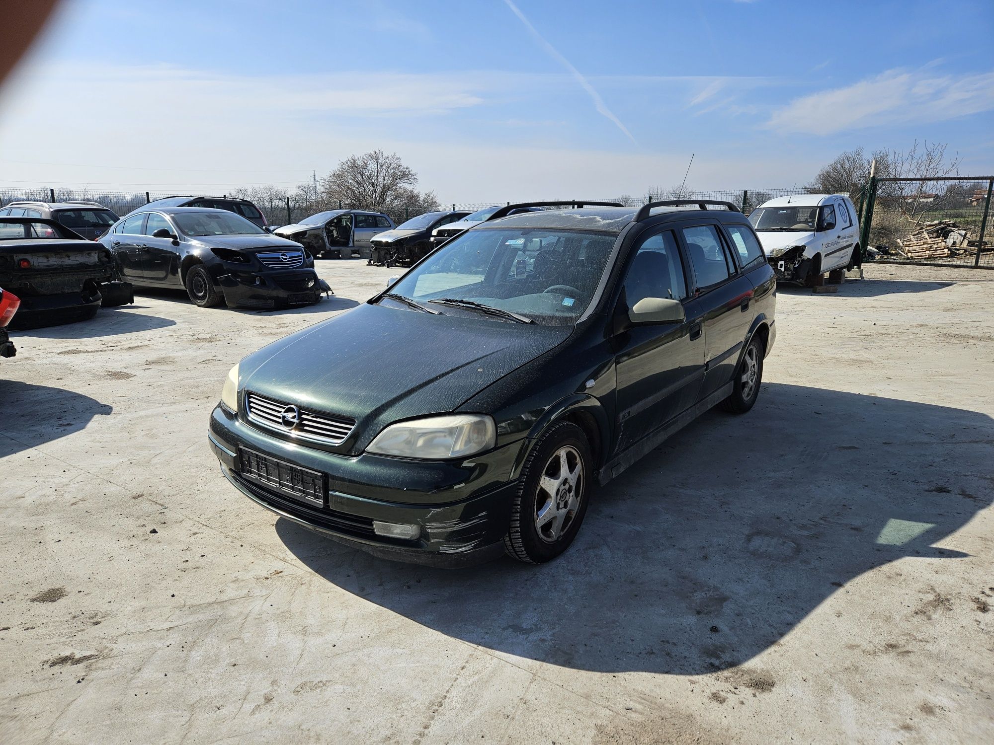Опел Астра 2.0 DTI 101к.с. На части