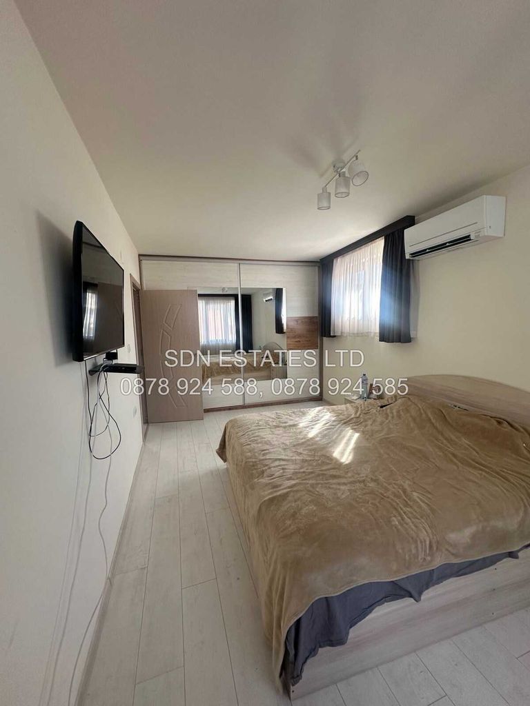 Продава се Тристаен апартамент в Казанлък - 100 кв.м за 1454 €/кв.м - Снимка #5