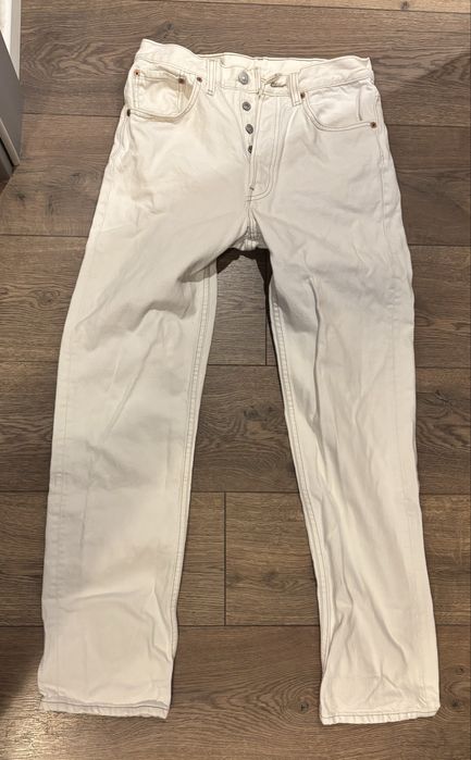 Blugi Levi’s S, albi