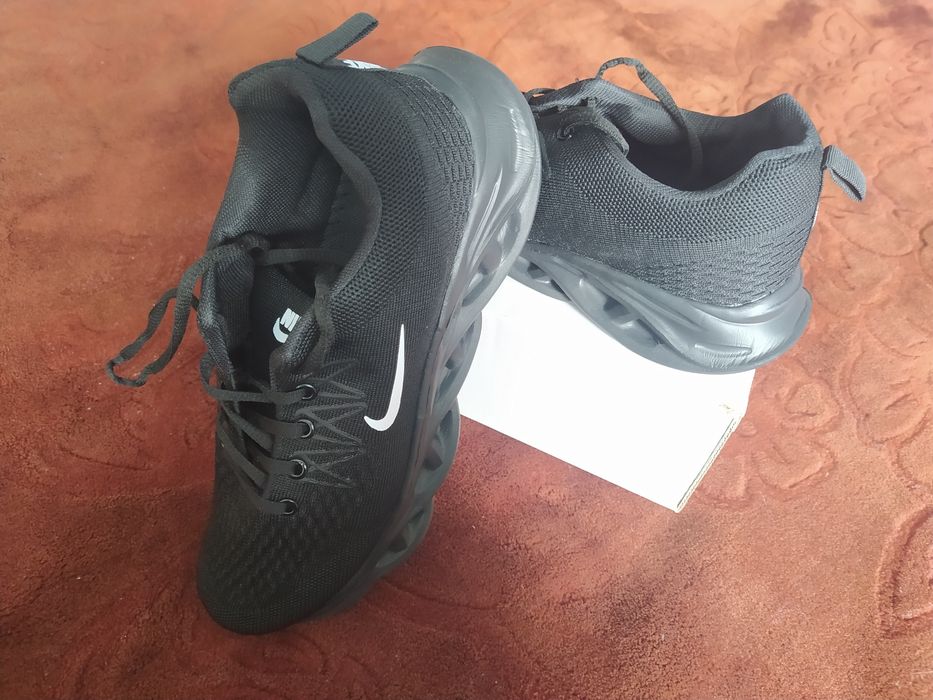 Pantofi nou pentru barbati NIKE