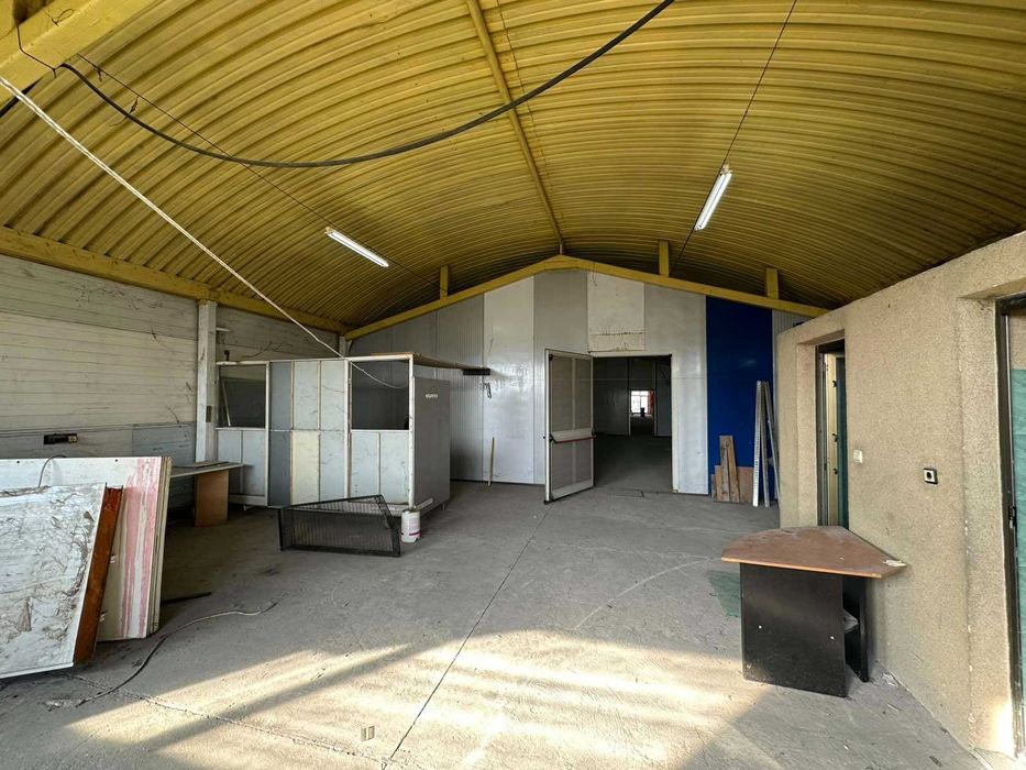 Дава се под наем Склад в Пловдив, Индустриална зона - Юг - 1500 кв.м за 2805 € - Снимка #13